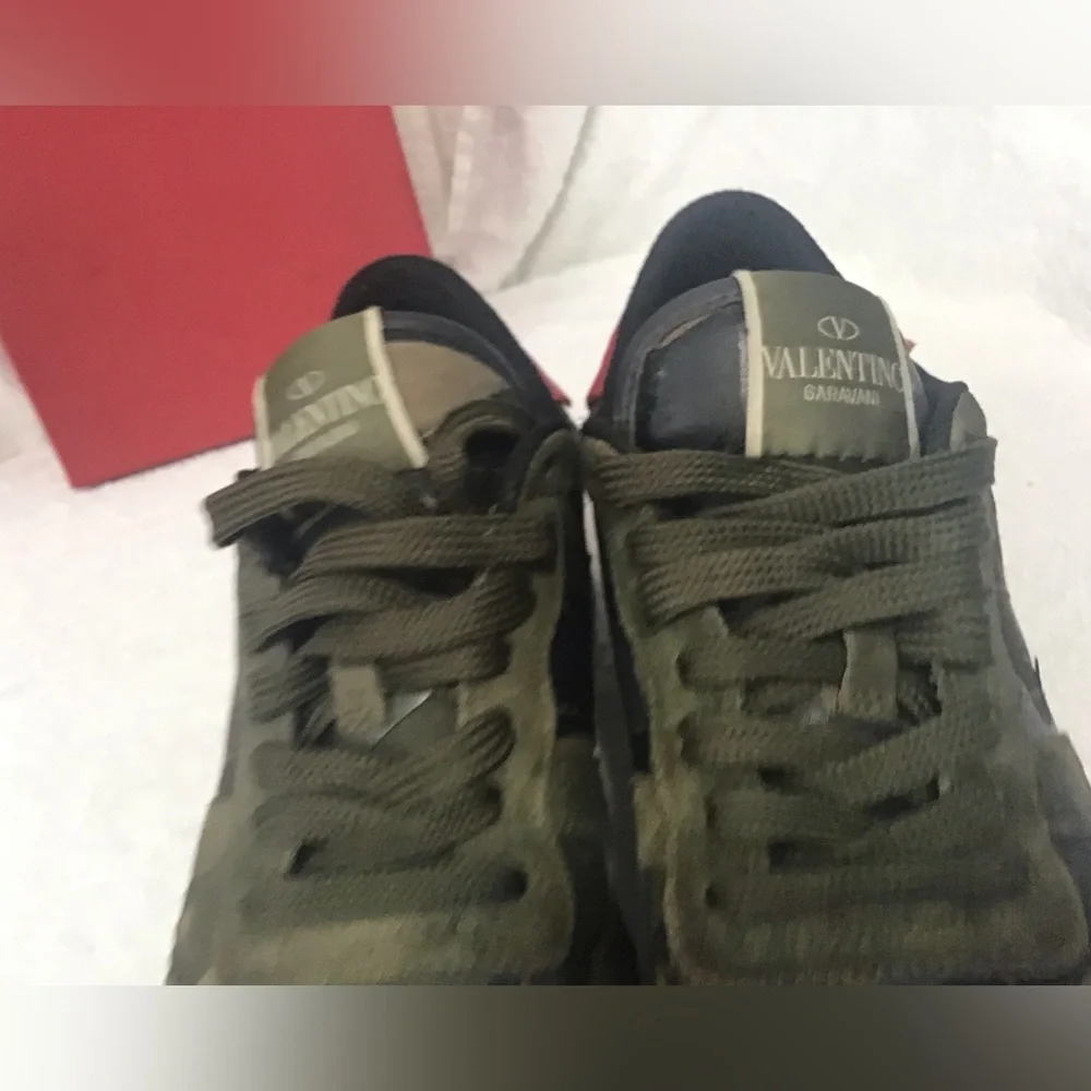 Valentino Camouflage Rockrunner Sneakers - Picture 4 of 10